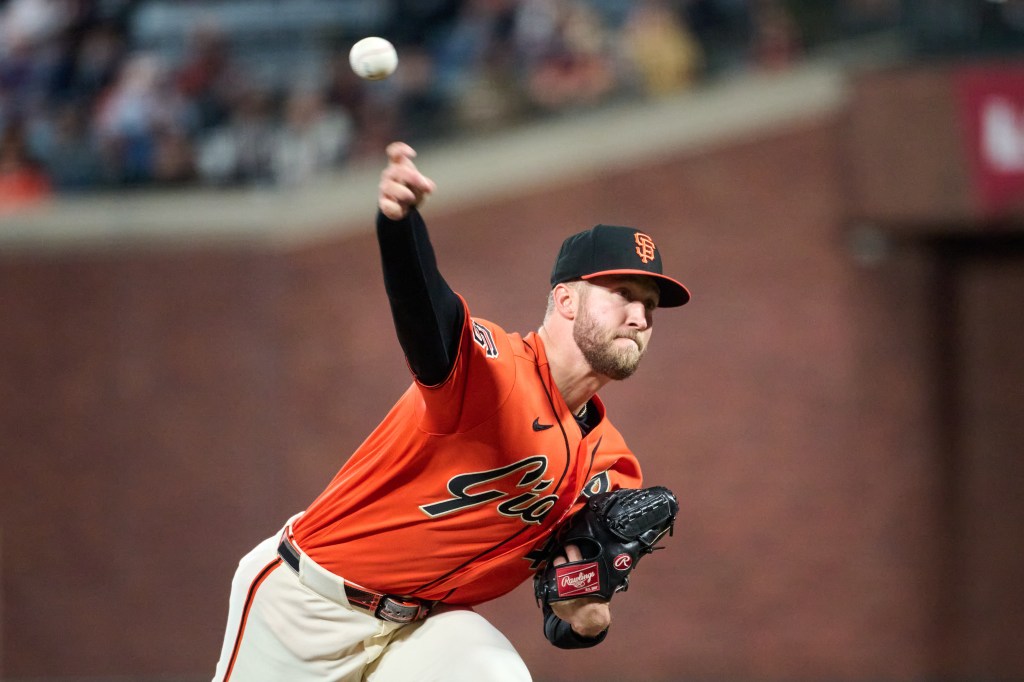 Giants’ late rally falls short, bullpen falters again in loss to Rockies