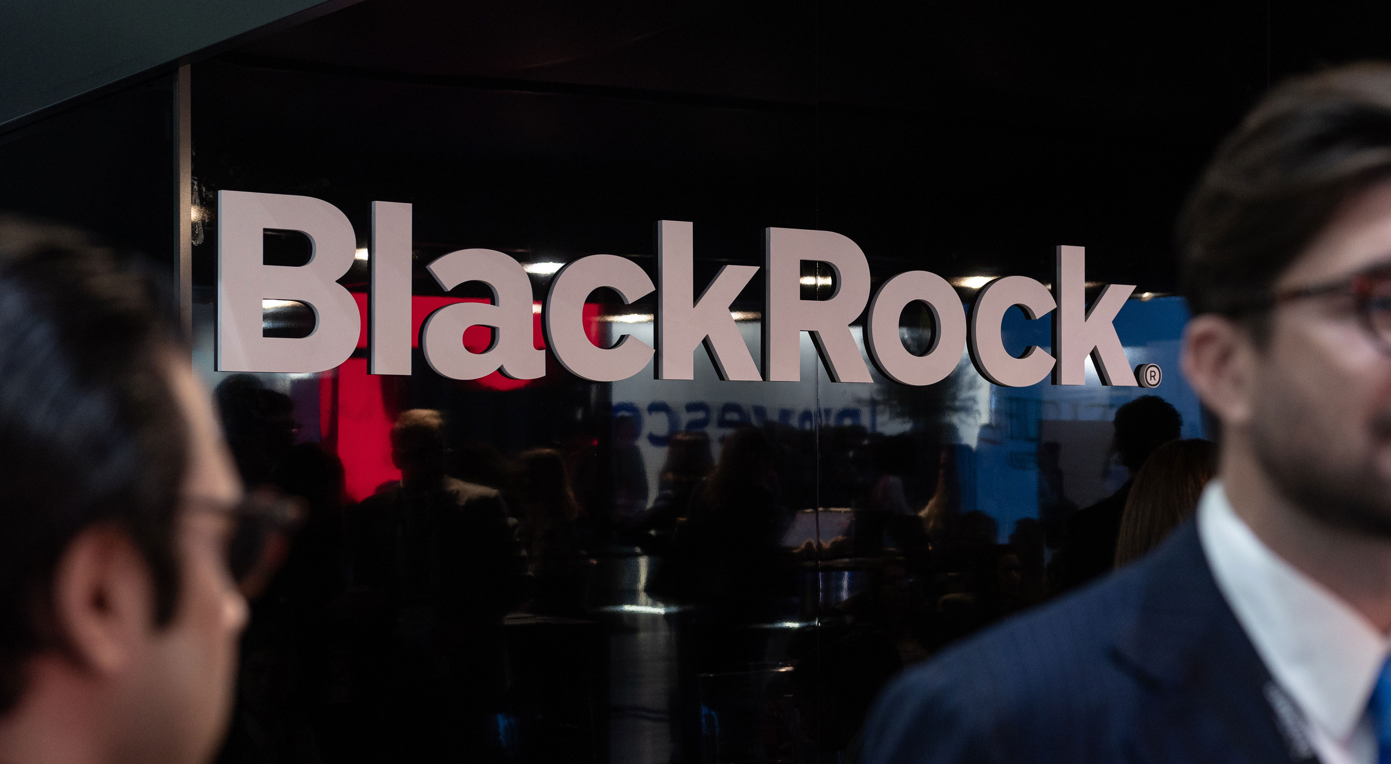 BlackRock cautions buying and holding the S&P 500 is no longer enough for retirement. What they say to do instead to generate a ‘paycheck for life’