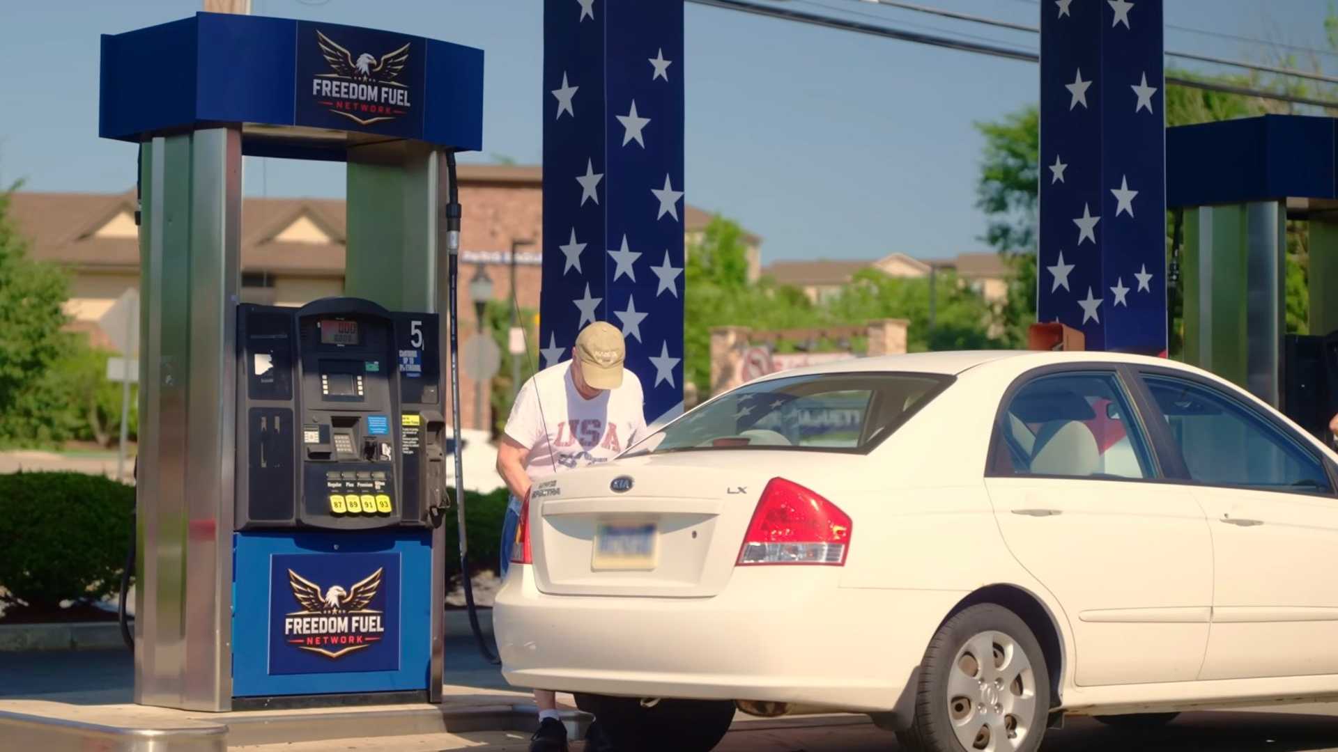 Man filling up at Freedom Fuel Network