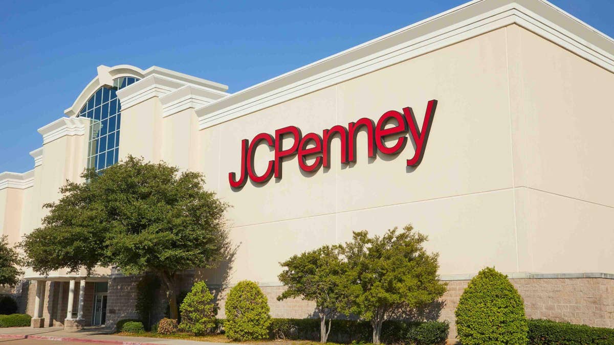 Get Clarks' machine-washable slingback sandals for $45, now 40% off at JCPenney!
