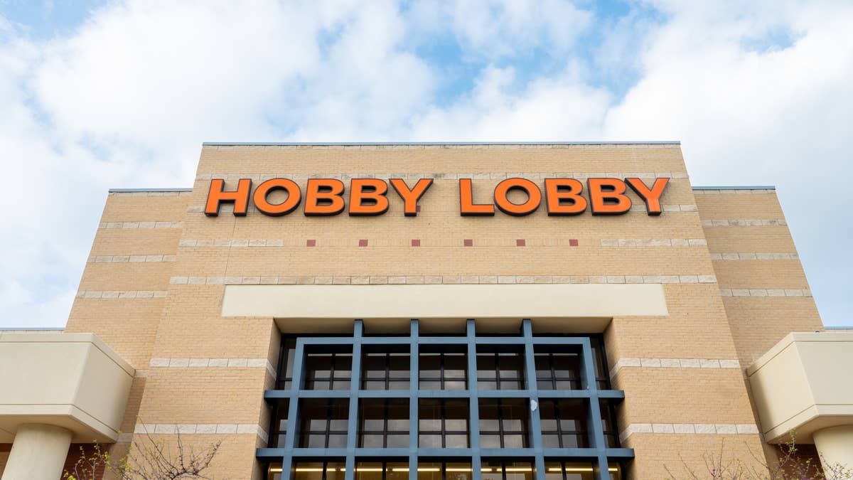 The under-$60 folding storage bench at Hobby Lobby that delivers clutter-free living