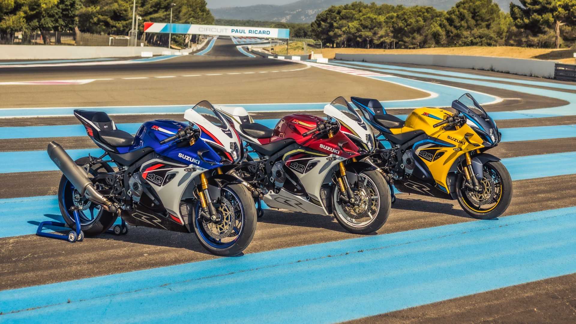 Trio Of 2026 Suzuki GSX-R1000R Parked On The Track