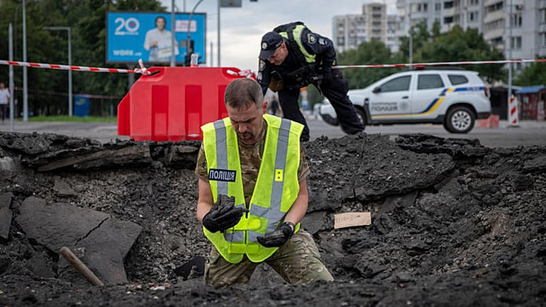 Ucrânia: mísseis balísticos russos e enxame de drones atingem Kiev, 10 ...