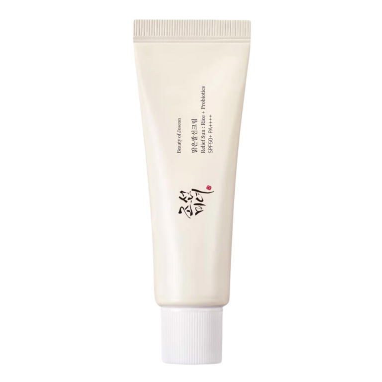 Overwhelmed by skincare? Experts share the simple 4-step morning ...