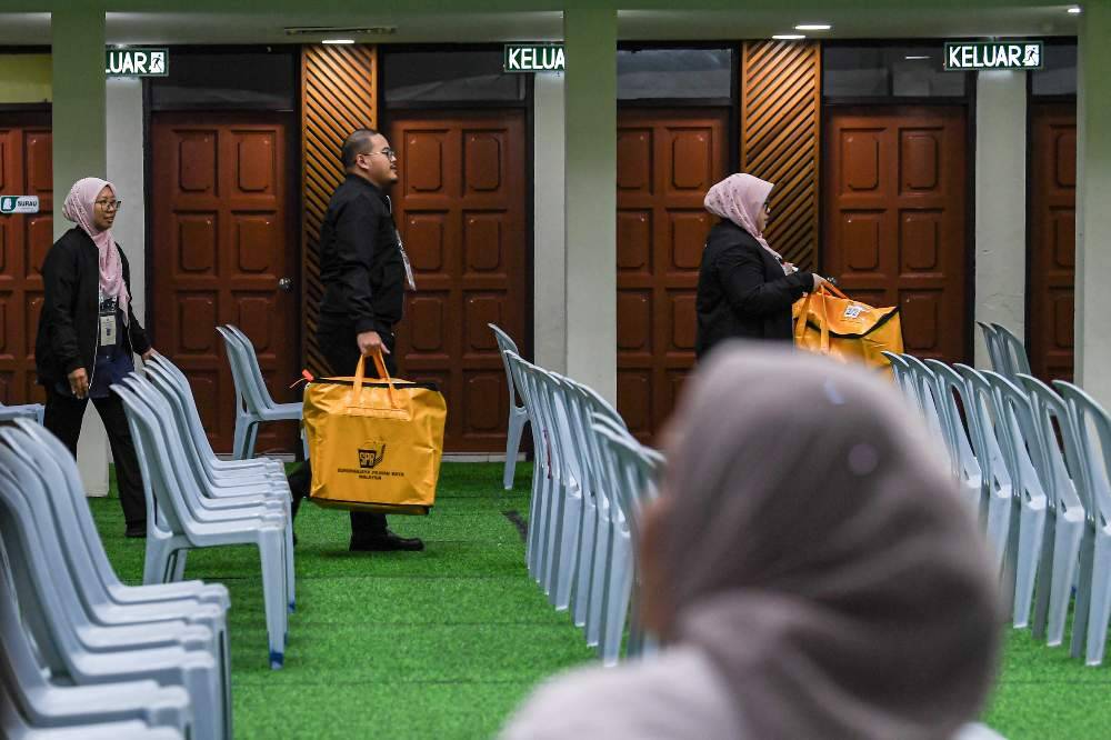 [UNOFFICIAL] Johor polls: Pejuang's sole candidate Soraya trails badly ...