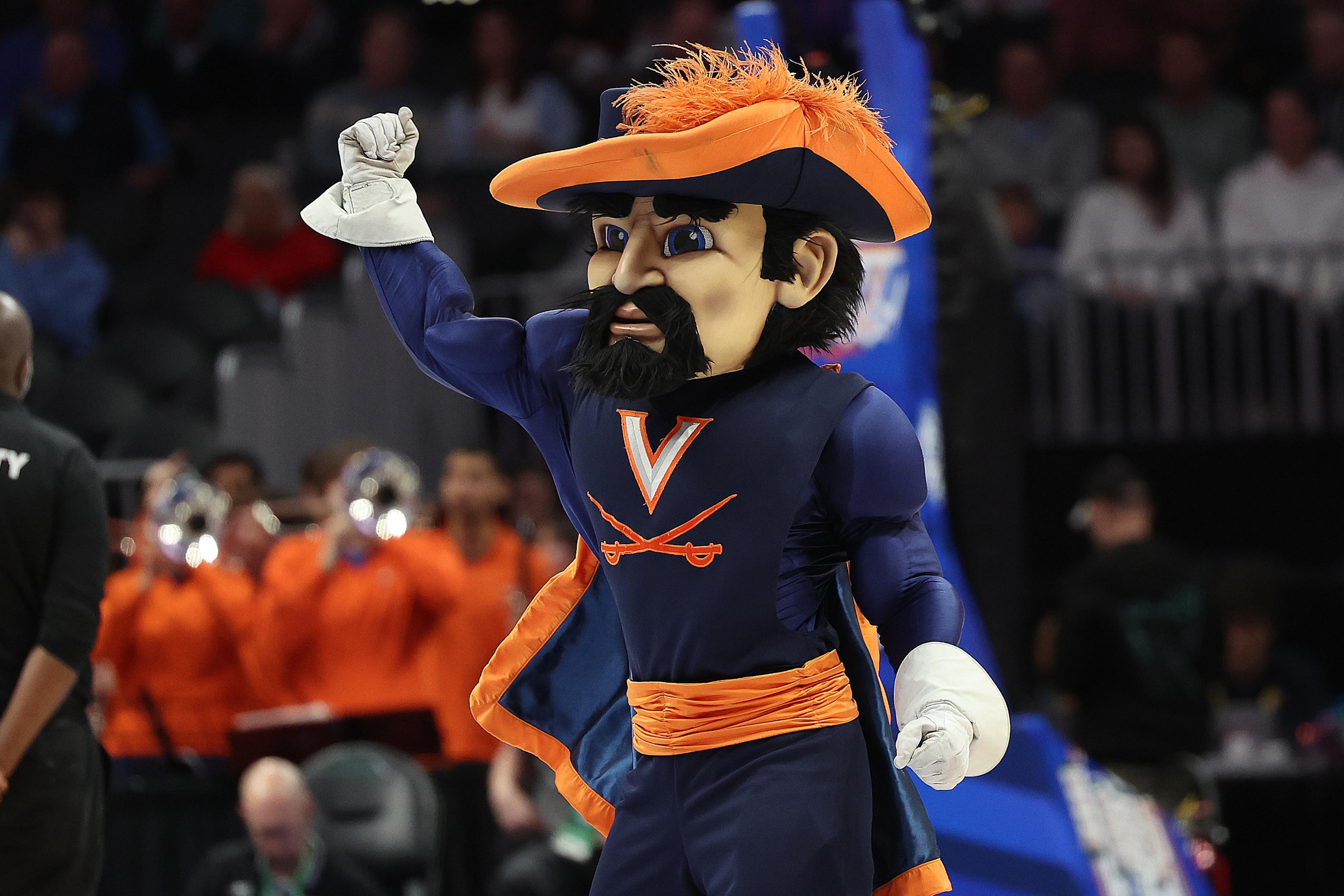 Cincinnati Reds select Virginia shortstop Eric Becker in 2nd round of MLB draft