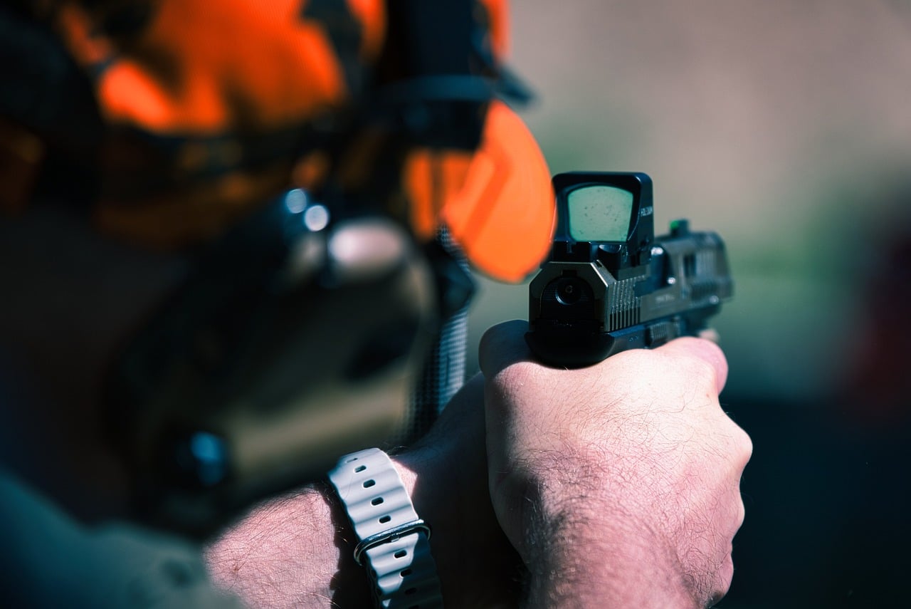 8 things about handgun sight alignment that most shooting instructors ...