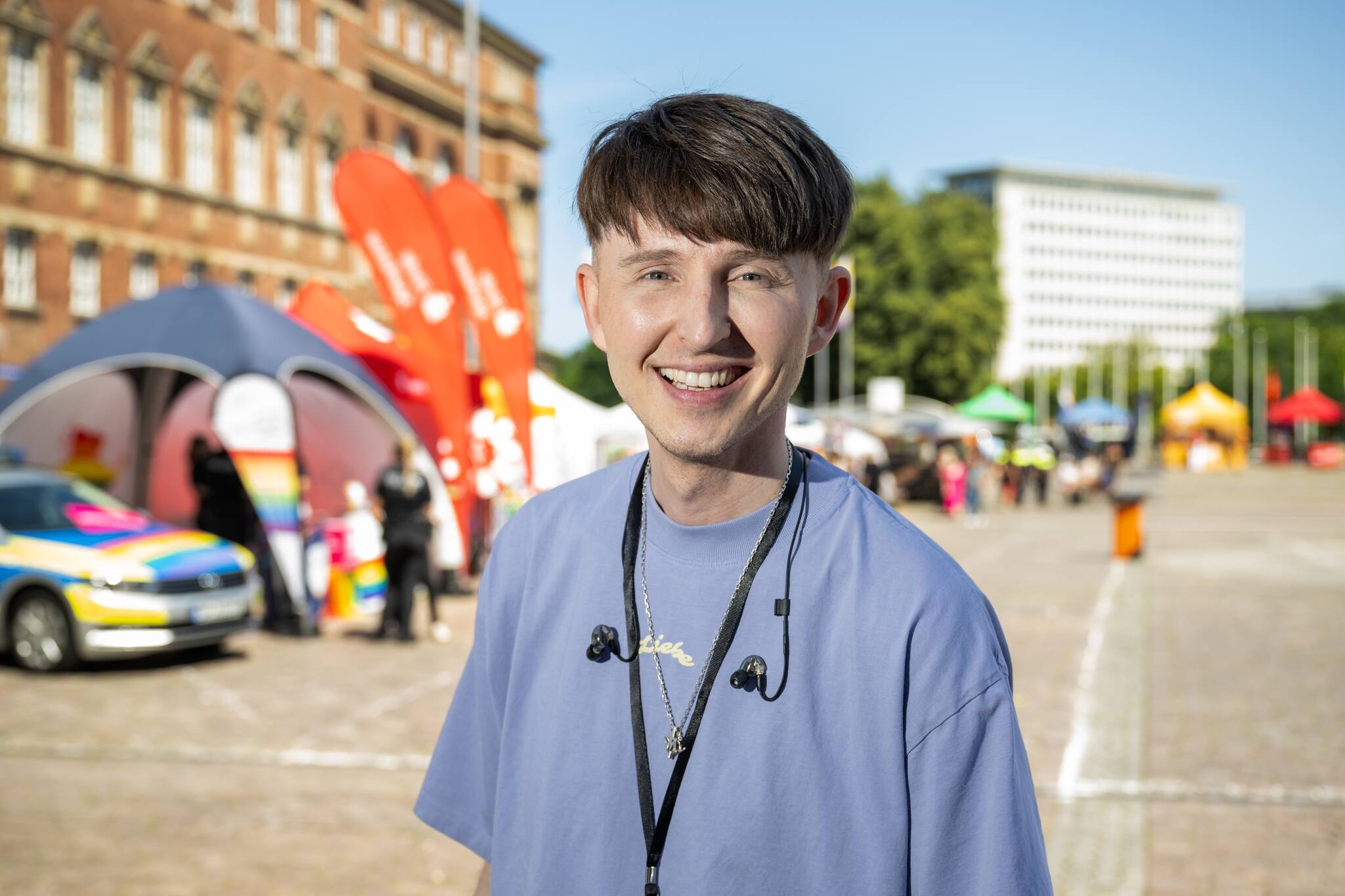 5000 Menschen bei CSD-Demo in Kiel: „Zeigen, dass wir leben“