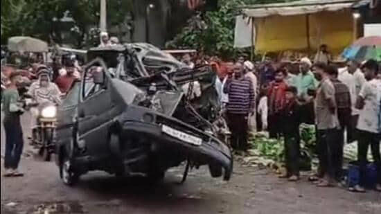 Police reached the spot and removed the damaged vehicle from the road to restore traffic movement.