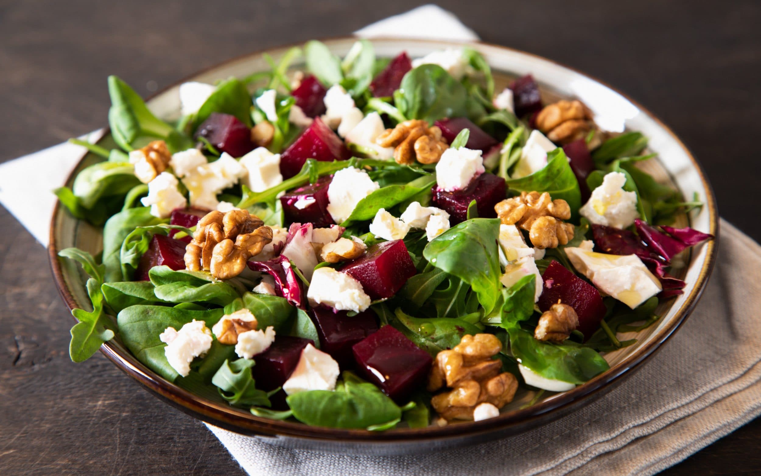 Nitrate-rich vegetables such as beetroot and rocket may help support gum health by reducing inflammation