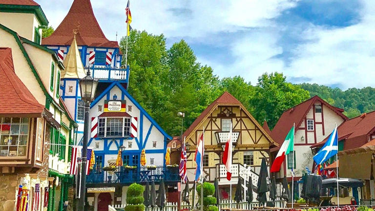 Coolest U.S. Destinations for Christmas in July