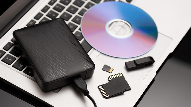 Here's why movies didn't move to USB drives after DVDs
