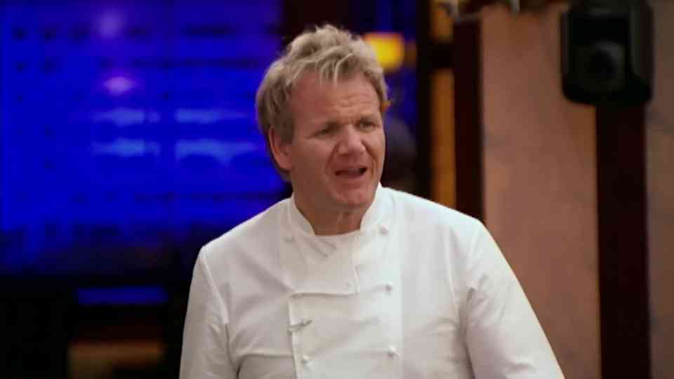 Blue team collapses as Gordon Ramsay shuts down service
