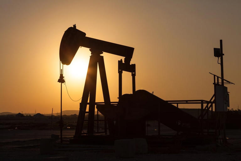 Global oil demand starts rebound, IEA warns Hormuz still unstable