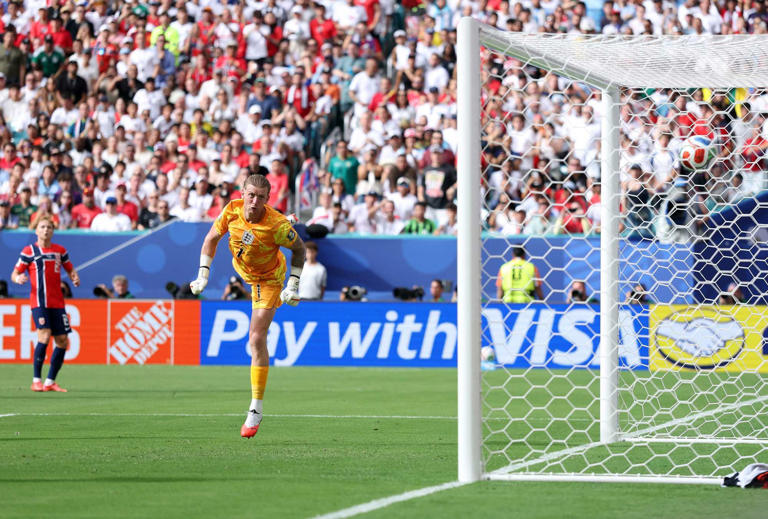 FIFA World Cup: ‘Sloppy’ England sink Norway after Bellingham goals but ...