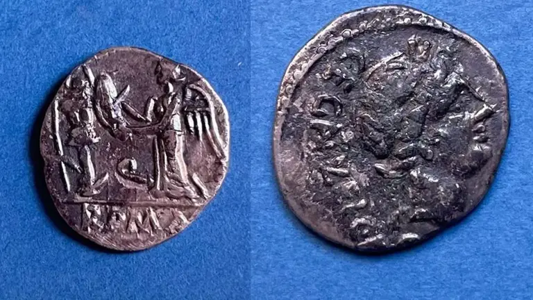 More than 3,000 Roman coins and gems unearthed at Italy’s ‘Pompeii of ...