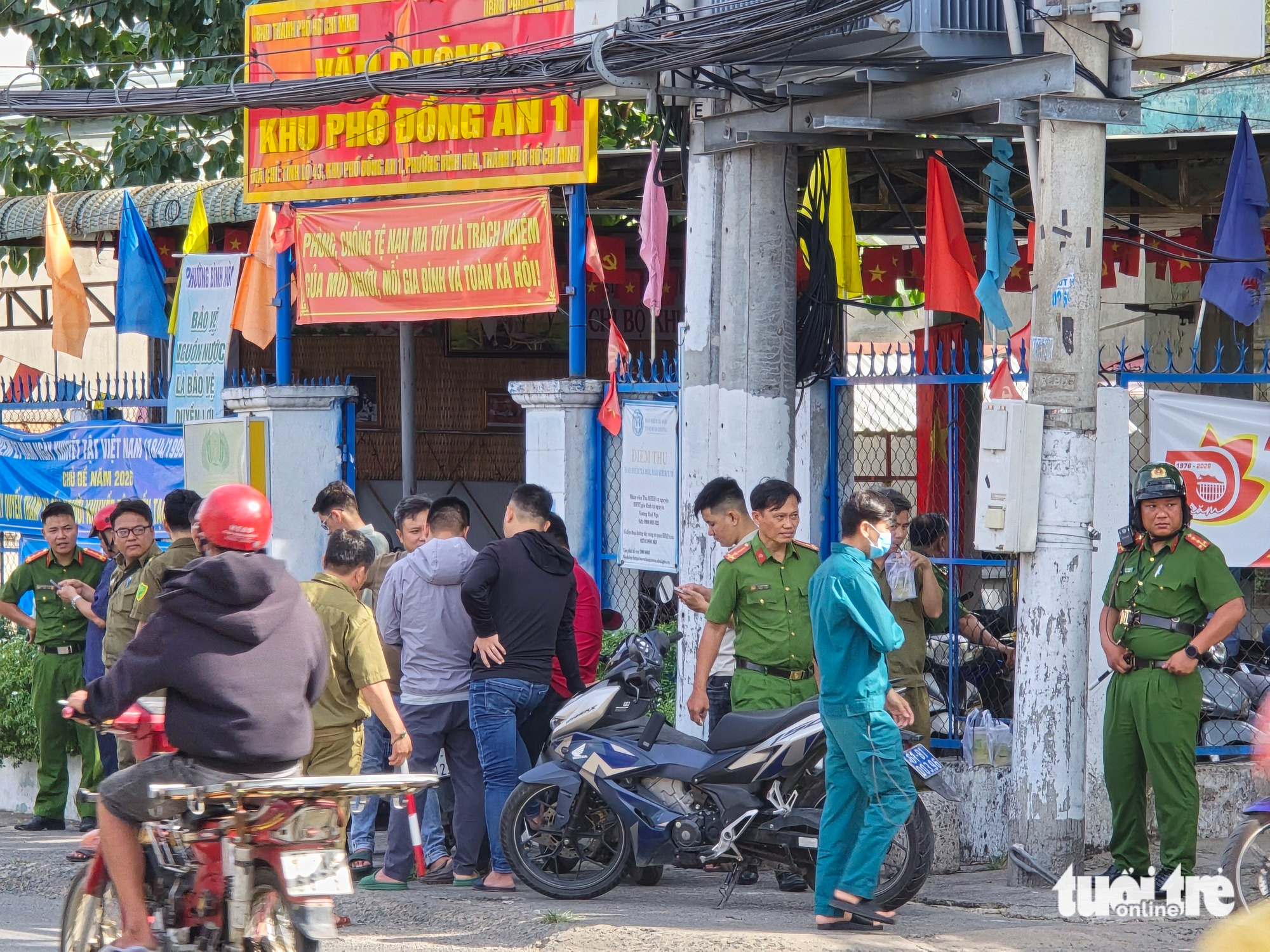 Người đàn ông bị đâm tử vong trên tỉnh lộ 43 nghi do mâu thuẫn nợ nần