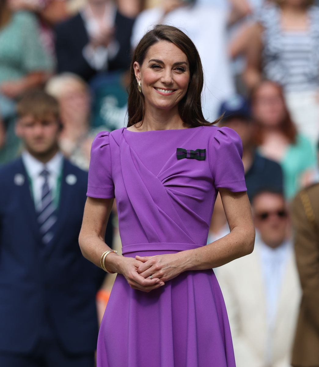 Kate Middleton captivates in bold red Roland Mouret dress for her ...