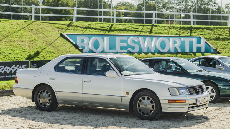 The Lexus LS 400 was born from Toyota's secret F1 project that cost $1 ...