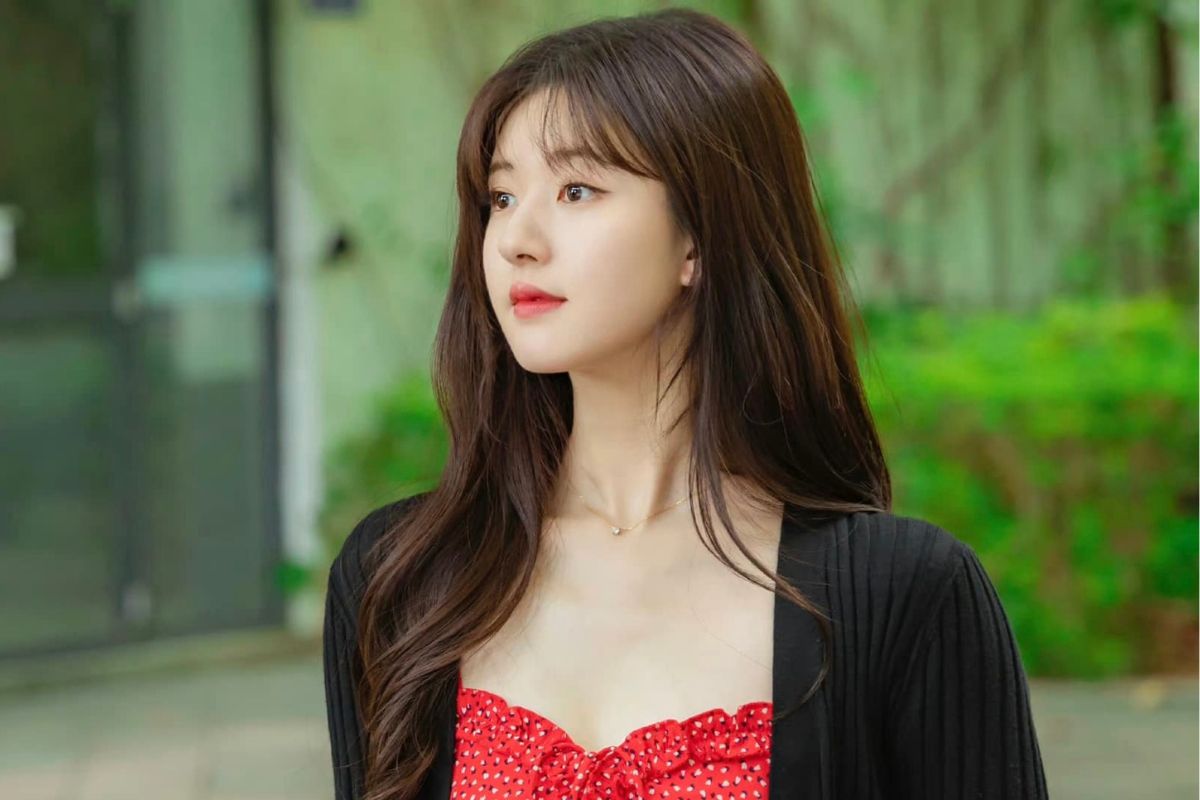 Triệu Lộ Tư khẳng định không muốn lợi dụng các mối quan hệ để phát triển sự nghiệp