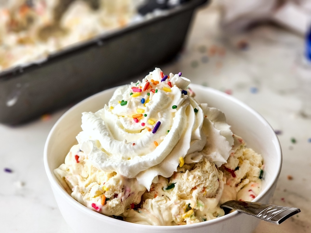 No Churn Ice Cream Recipes: 31 Flavors You Can Enjoy at Home