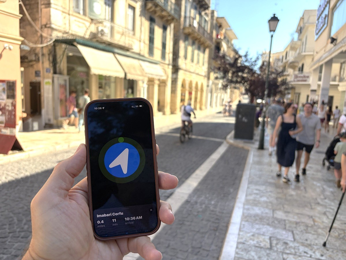 All the apps you should download to your phone before your trip to Europe