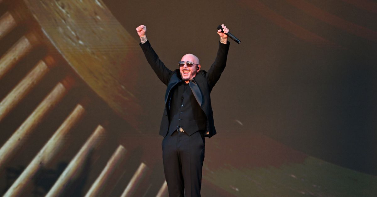 Mr. Worldwide became Mr. World Record