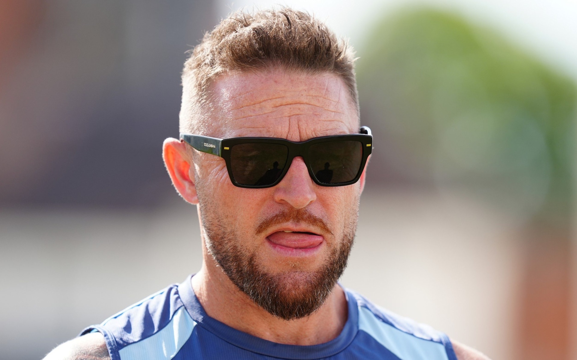 Brendon McCullum lets England's cricketers drink again