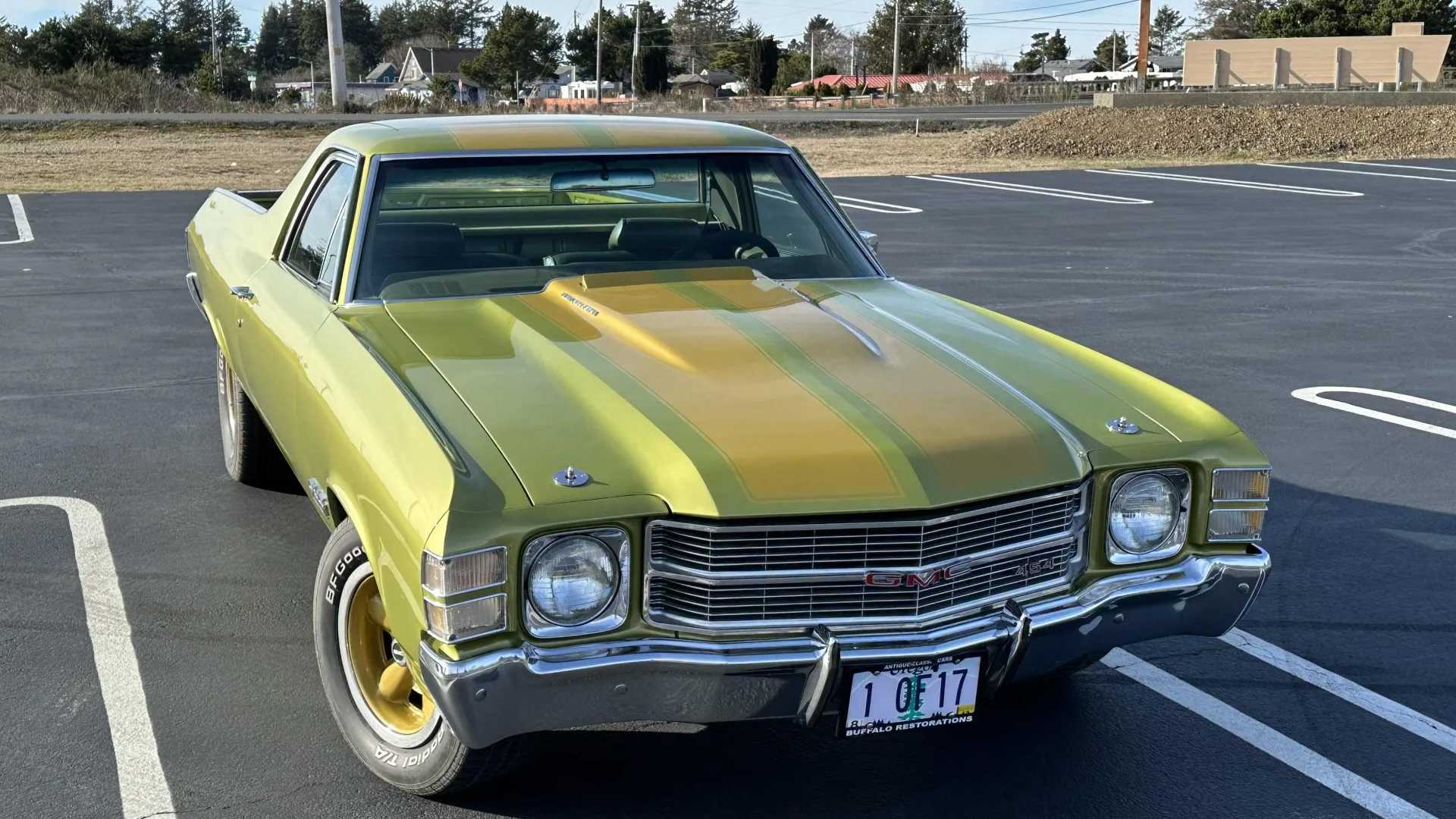 1971 GMC Sprint SP 454 front quarter