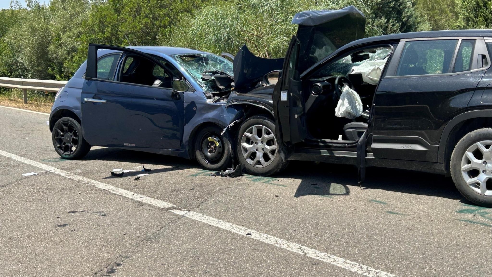 Frontale nel Cagliaritano tra una Fiat 500 e una Jeep, morti due ...