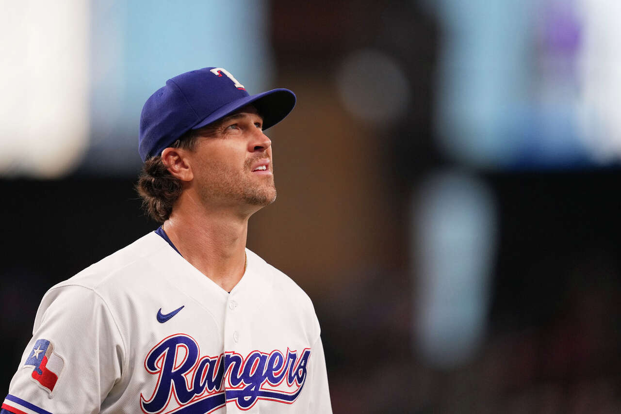 Rangers left to inject life into season on their own after no trade-deadline additions