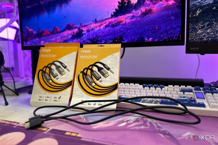 I love my dual-monitor setup, but these surprises caught me completely ...
