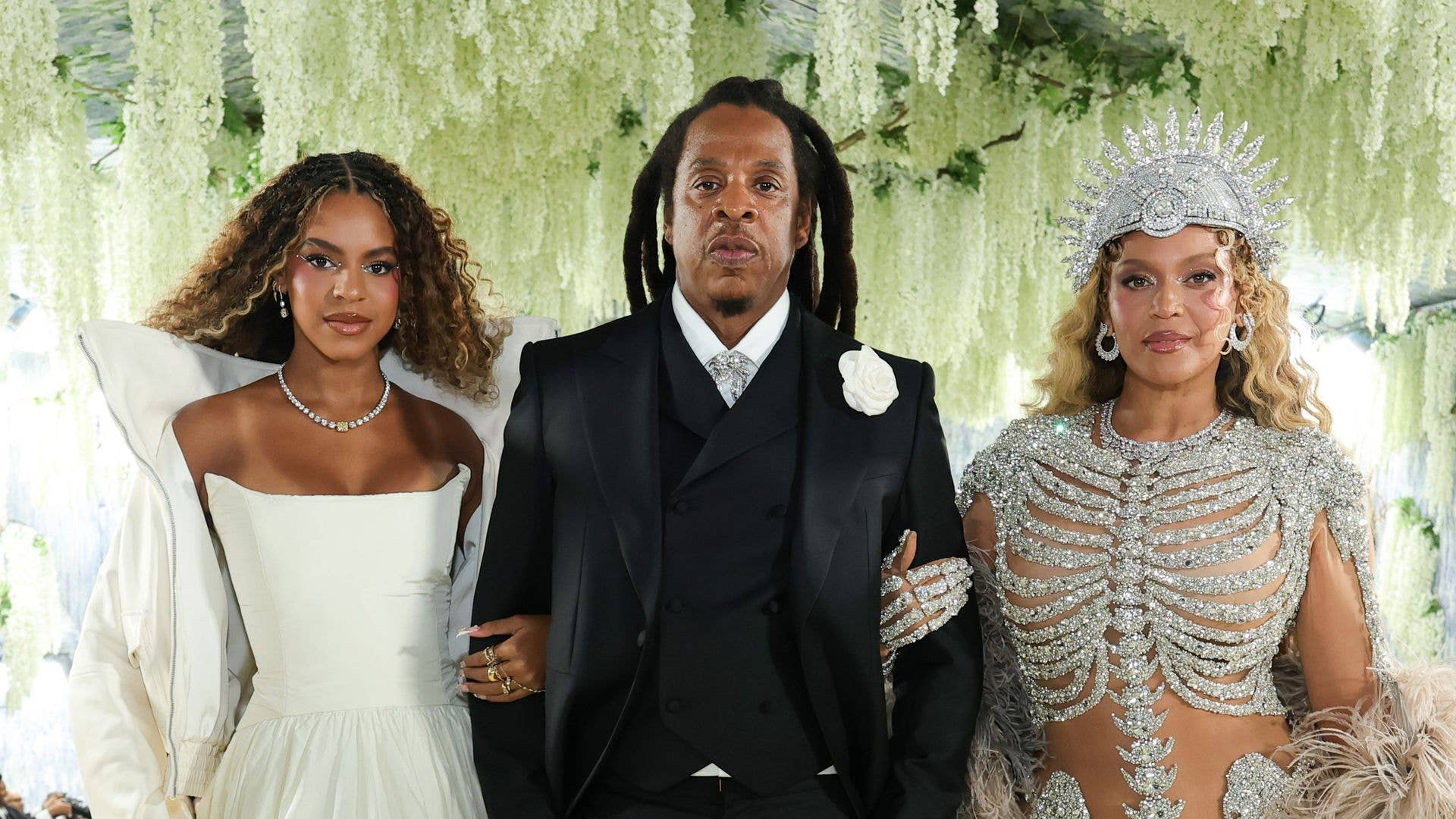 Jay-Z breaks out Blue Ivy's rarely heard family name for surprise ...