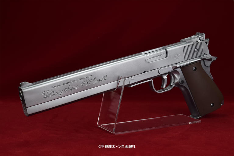 アルゴ舎、「HELLSING」のアーカードが使う2つの銃「ジャッカル」と