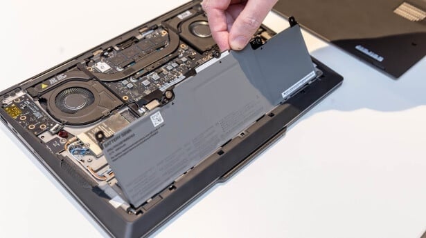 Lenovo ThinkPad X1 Carbon Gen 14 Aura Edition