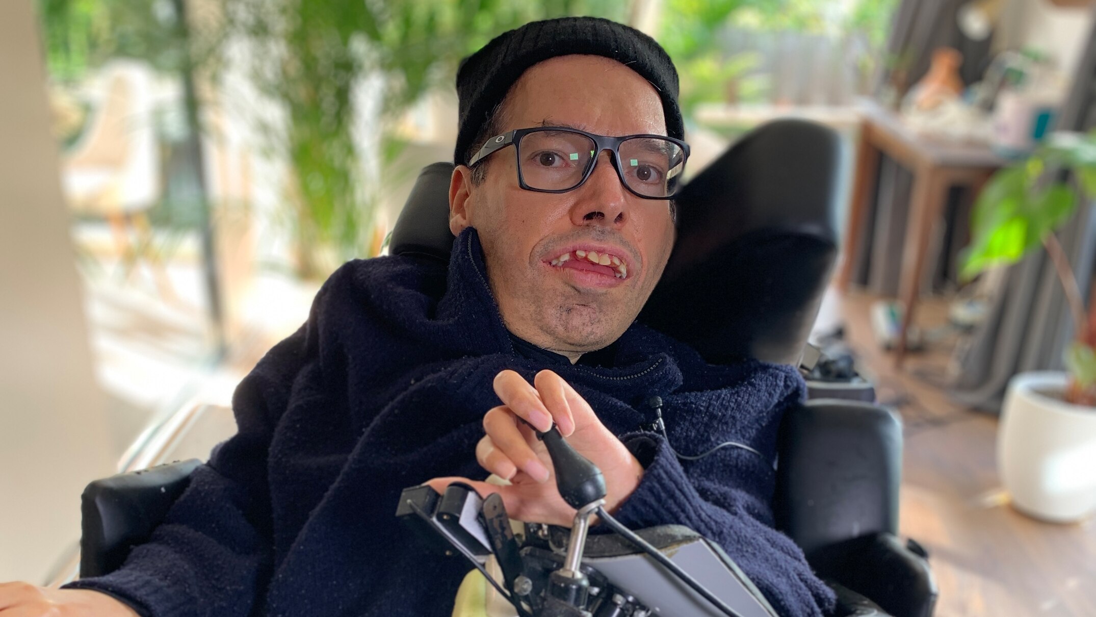Disability advocates welcome extension after 'ridiculous and disrespectful' NDIS inquiry