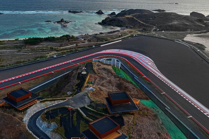 ITDC percepat pembangunan ruang sosial SADE di Sirkuit Mandalika, selesai sebelum MotoGP 2026 ITDC percepat pembangunan ruang sosial SADE di Sirkuit Mandalika, selesai sebelum MotoGP 2026