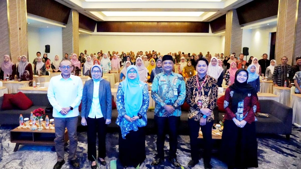 OJK Tegal Gelar ToT Literasi Keuangan bagi 129 Guru SMA/SMK