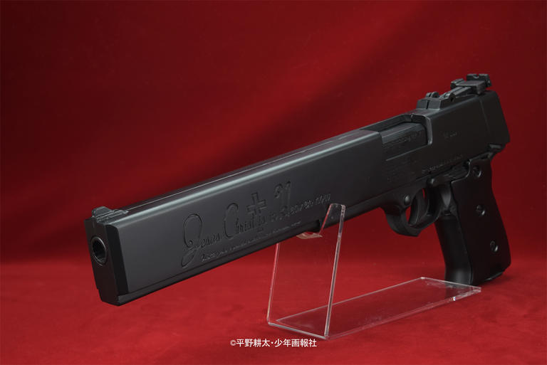 アルゴ舎、「HELLSING」のアーカードが使う2つの銃「ジャッカル」と