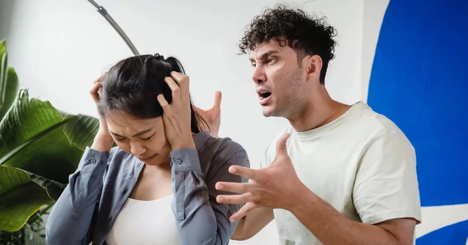 Khoa học lần đầu giải mã vì sao ta bỗng ghét người từng rất thân