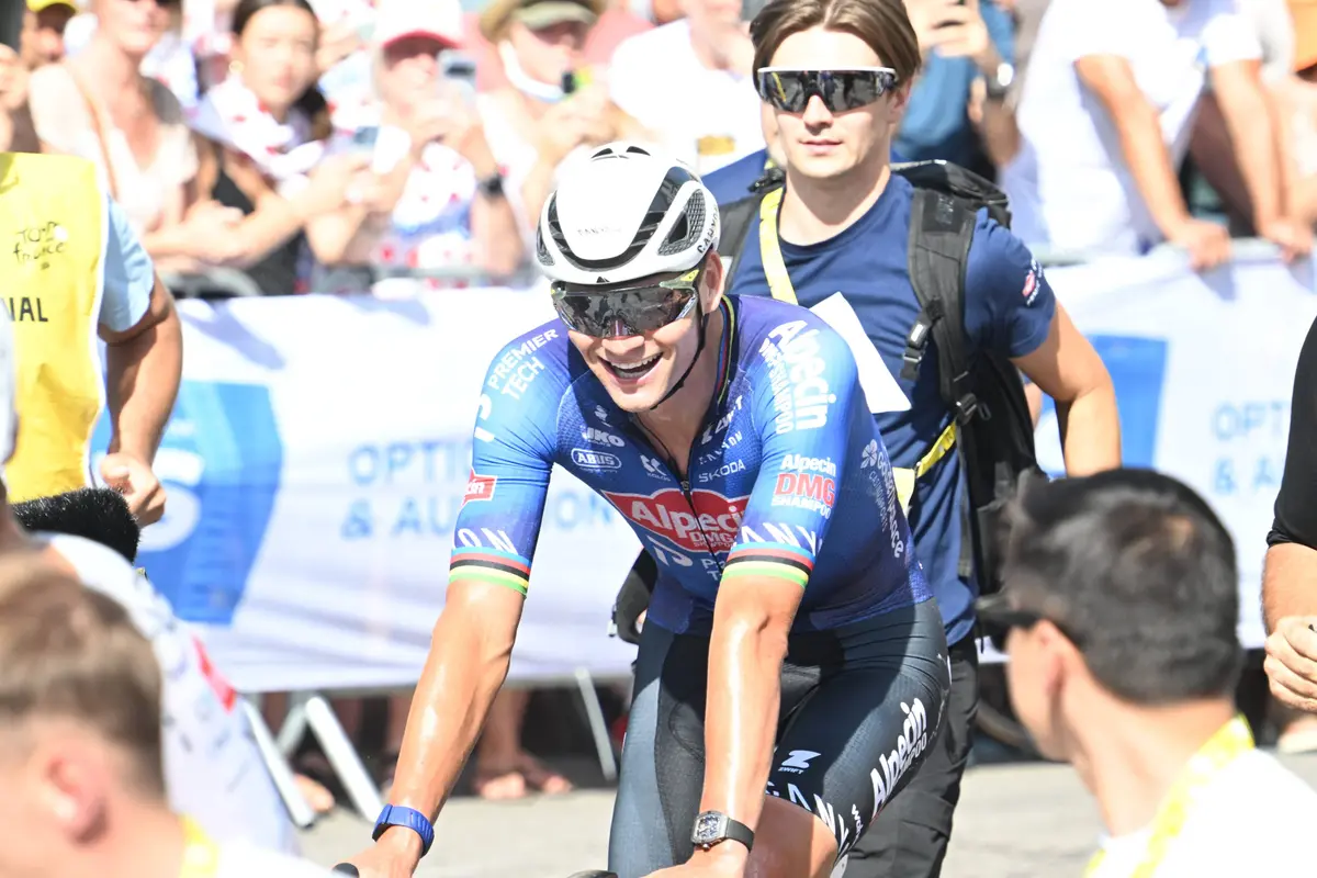 Van der Poel had big plans, but ended up as a crucial support rider for Philipsen at the Tour de France