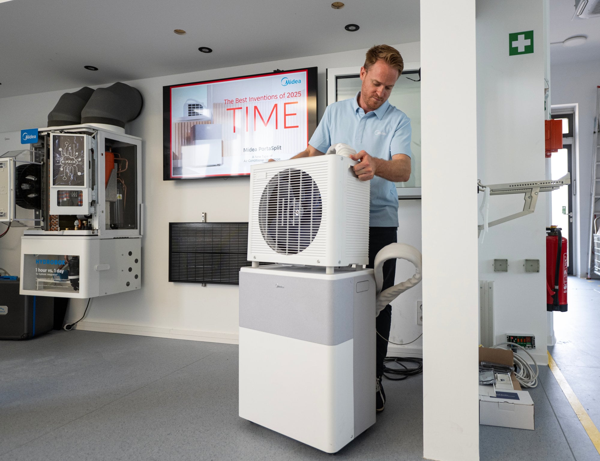The PortaSplit split air conditioner is displayed in Stuttgart, Germany, on June 30. Photo: Xinhua