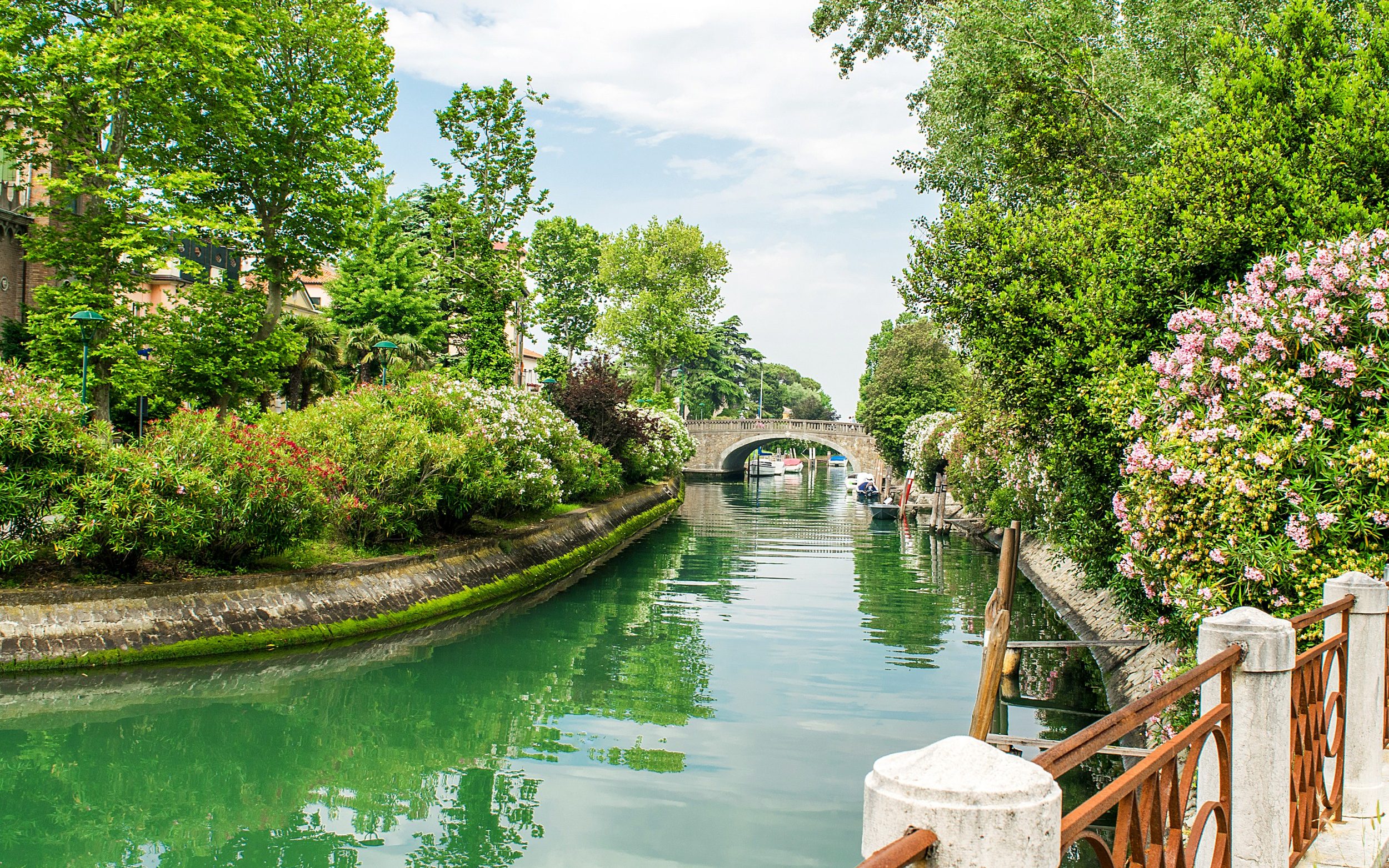 ,landscape of the city streets of Lido,Lido water streets, summer morning,lungomare district
