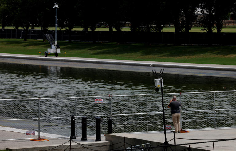 Reflecting pool drained after Trump’s green slime humiliation