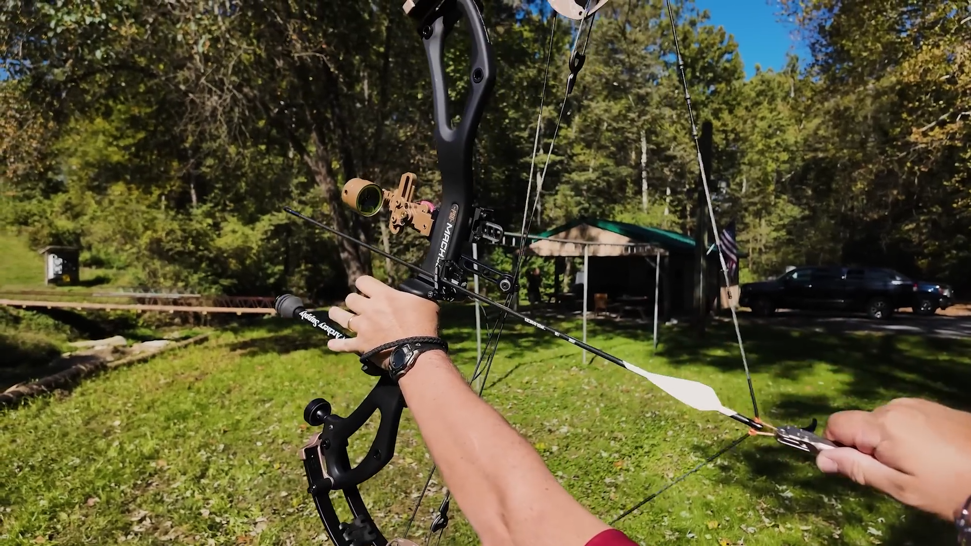 This is the carbon bow I'd choose for long-range hunting