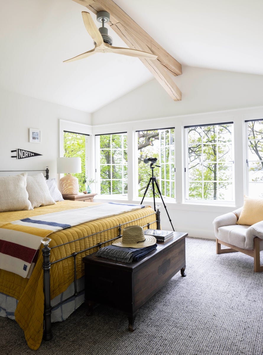 lake-pulaski-minnesota-lake-home-bedroom.jpg