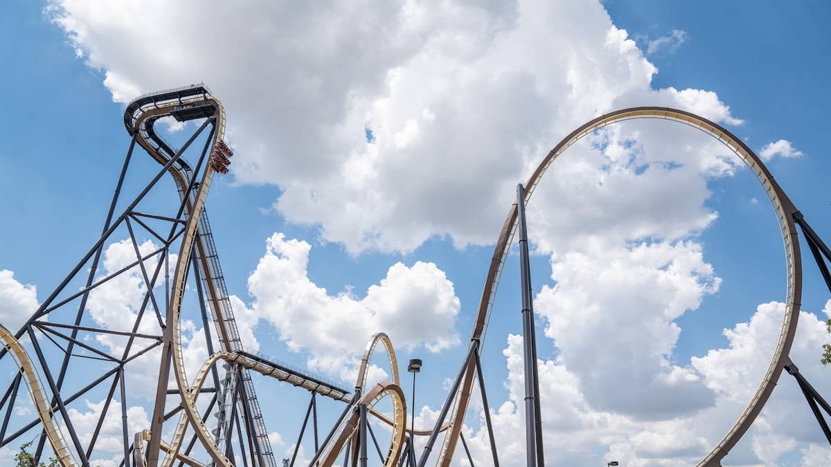 tormenta-rampaging-run-arlington-texas-full-coaster