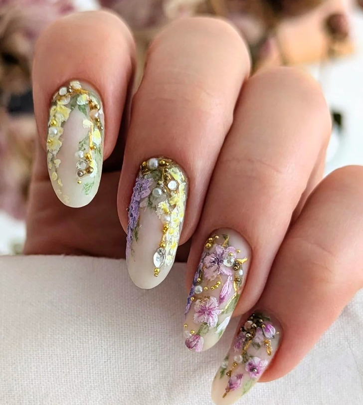 19 Women Showed Their Summer Manicures and Proved That Nail Art Is Pure Joy at Any Age