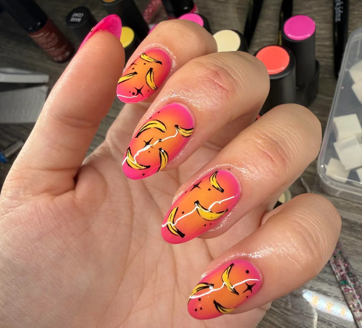 19 Women Showed Their Summer Manicures and Proved That Nail Art Is Pure Joy at Any Age