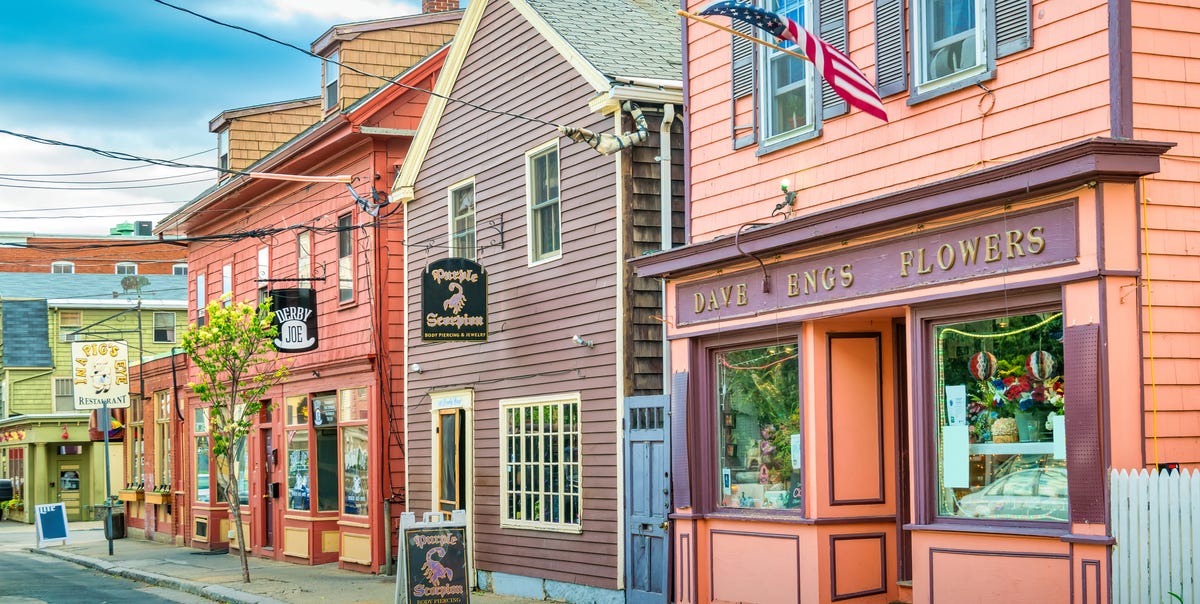40 of the Cutest Main Streets in the U.S.